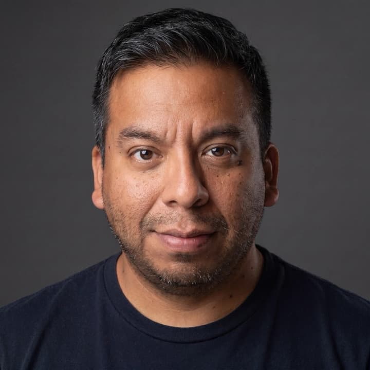 Jorge, Founder